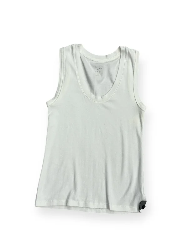 Tank Top By A New Day In White, Size: M